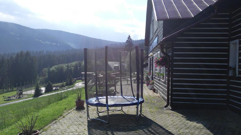 Penzion Lesni Pramen Pec pod Sněžkou Exteriér fotografie