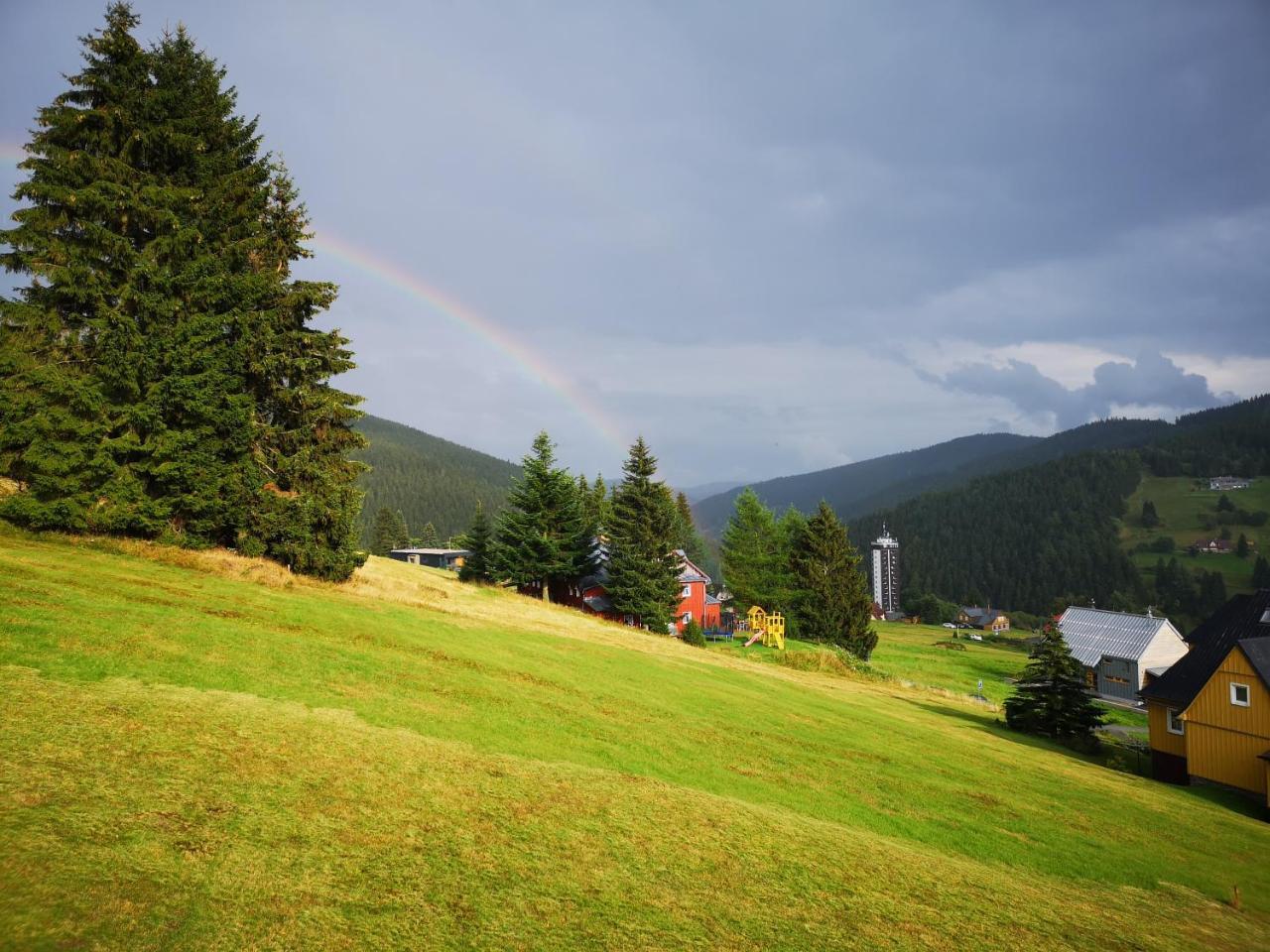 Penzion Lesni Pramen Pec pod Sněžkou Exteriér fotografie