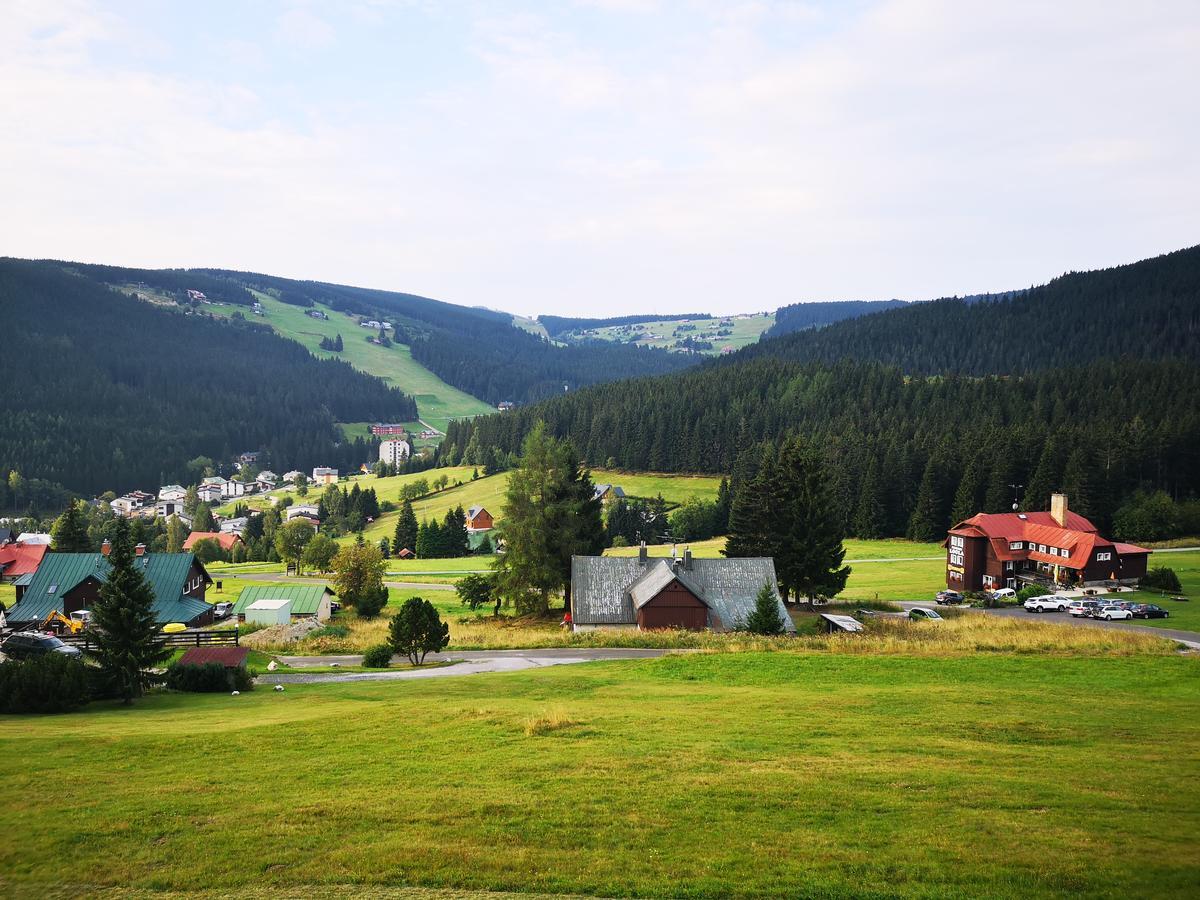 Penzion Lesni Pramen Pec pod Sněžkou Exteriér fotografie